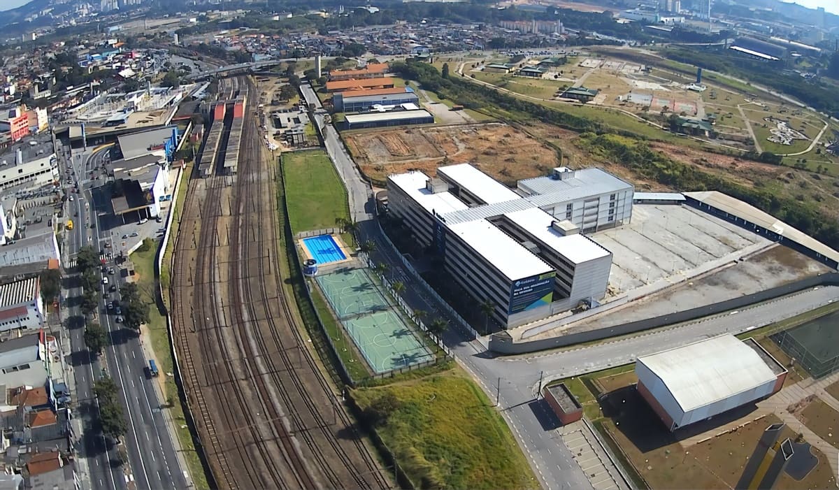 Empresa de Desentupimento de Pia em Carapicuíba: Soluções Técnicas Especializadas 24 Horas